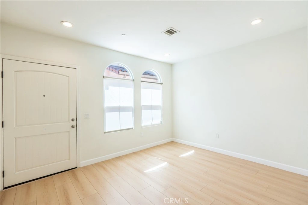Interior 2