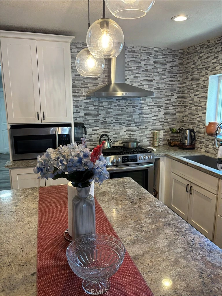 Interior 2