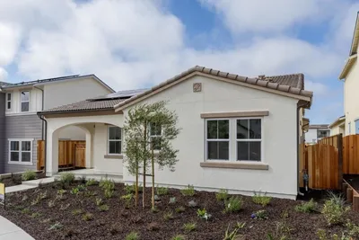 627 Santa Lucia Way