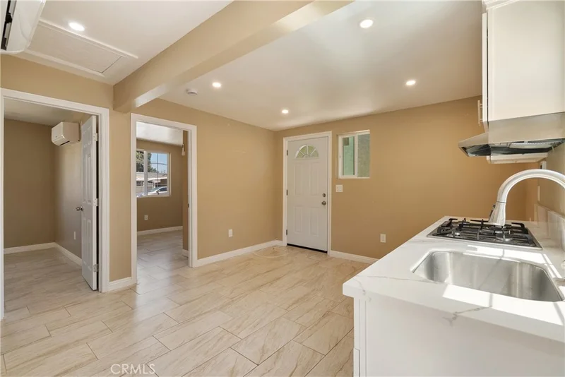 14724 Clydewood A photo 2