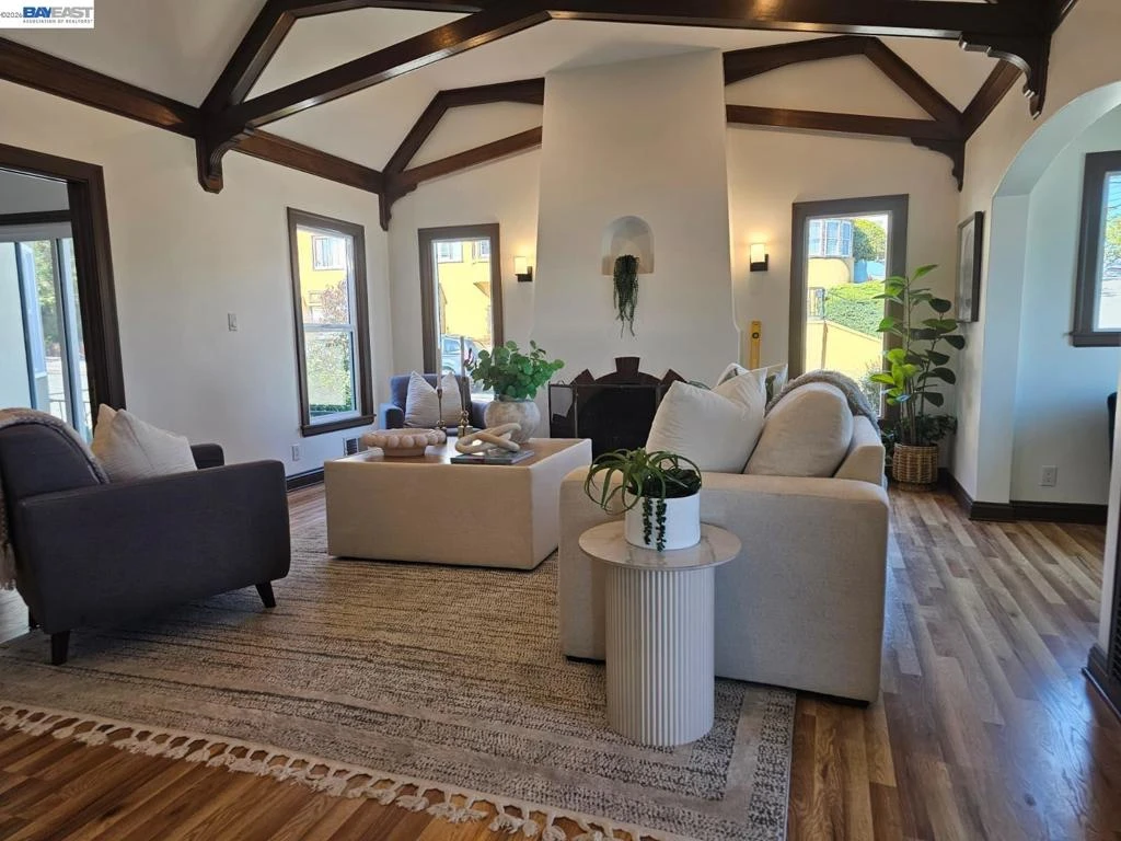 Interior 1