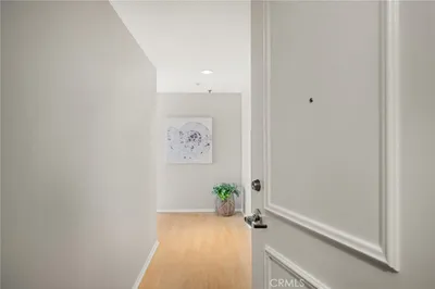525 E Seaside 403
