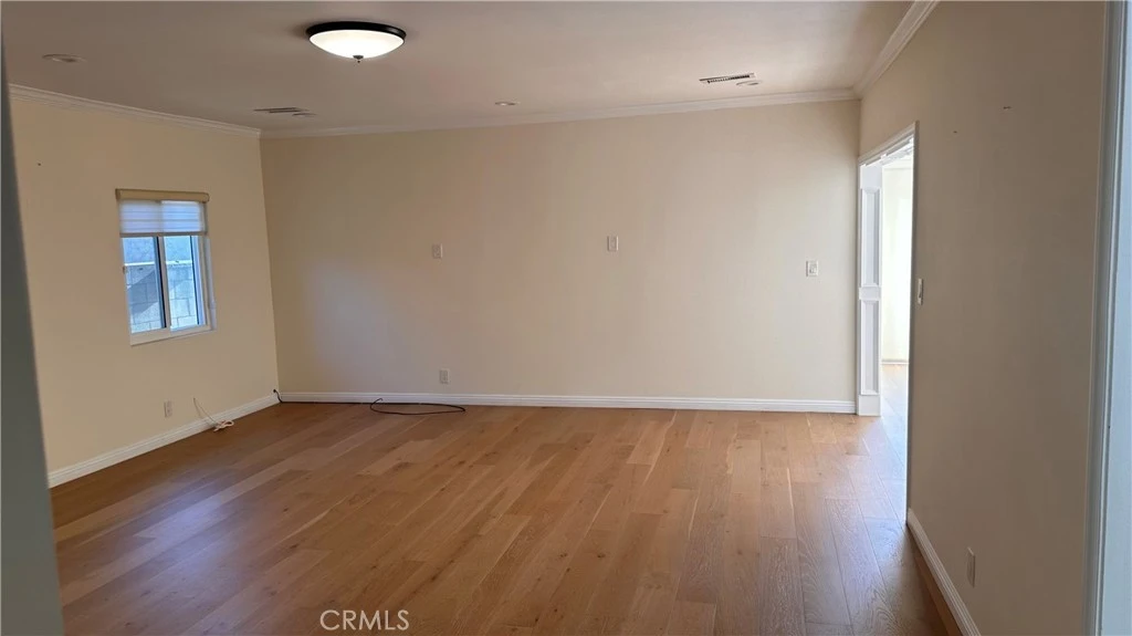 Interior 2
