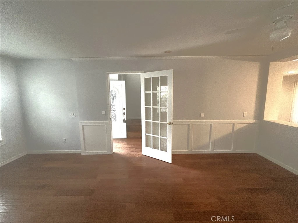 Interior 3