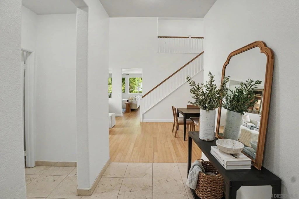 Interior 2