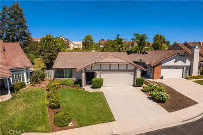 4384 Laurelhurst Road photo 2