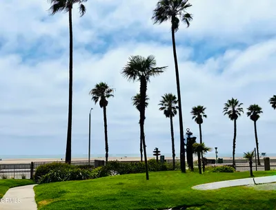 257 E Surfside Drive