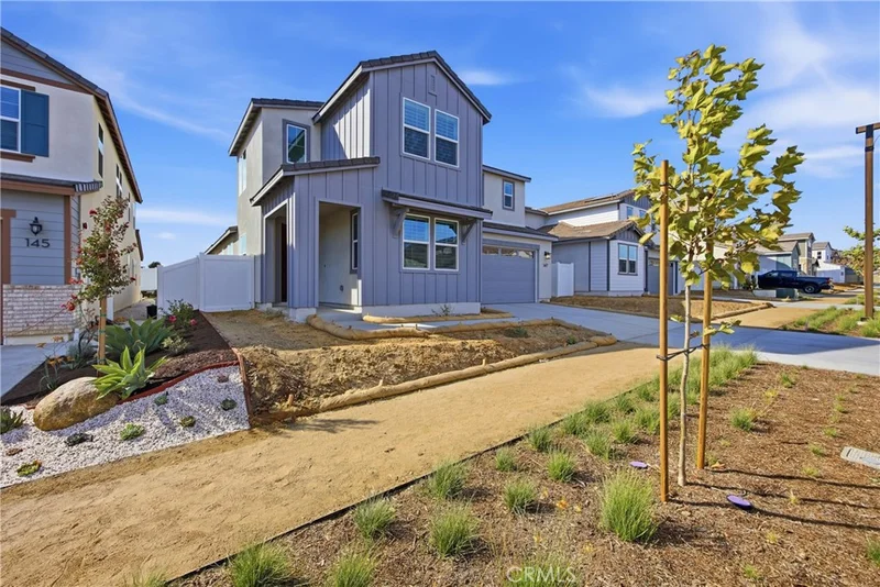 Photo 2 of 147 Mellano Way