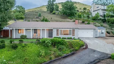 4659 Crestview