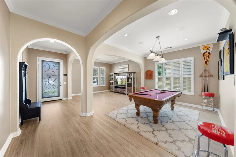Photo 2 of 33725 Pebble Brook Circle