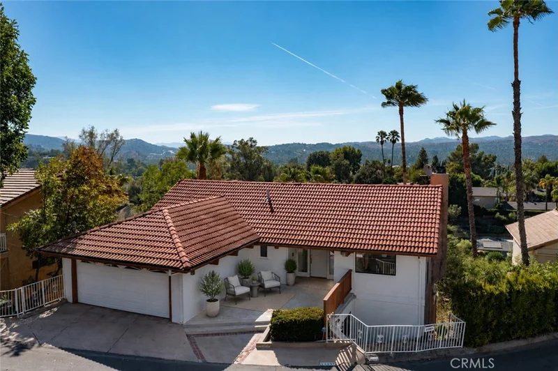 Photo 2 of 22497 Venido Road