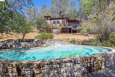 17270 Robin Ridge