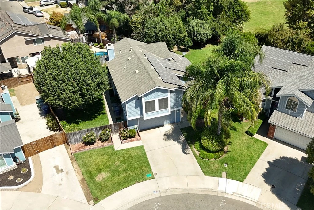 Interior 4
