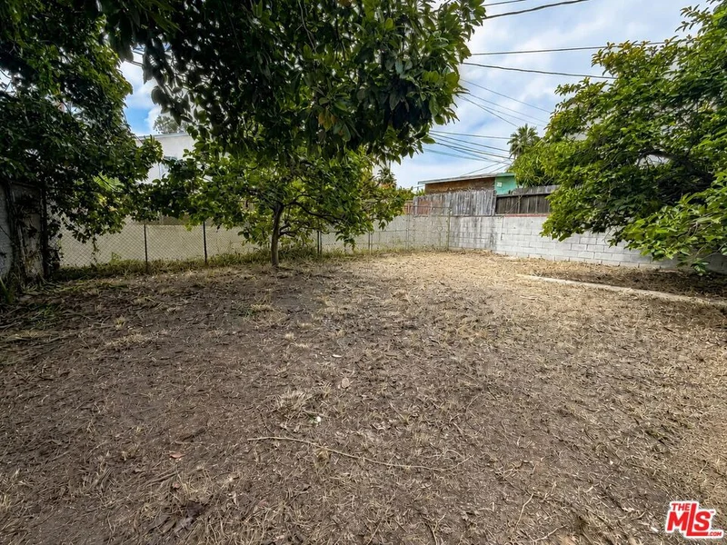 Photo 2 of 2380 W 30th Street