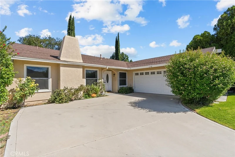 Photo 2 of 21153 Winterset Drive