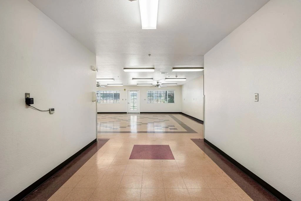 Interior 2