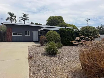 977 Cuyamaca Avenue