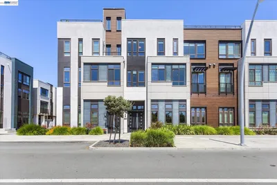 55 W Atlantic Ave 1002