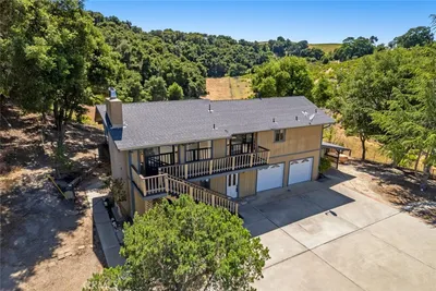 3065 Township Road photo 2