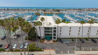 3101 Peninsula Road 218