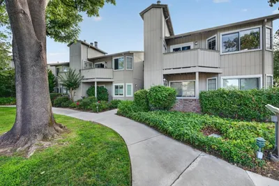 3422 Wine Cork Way photo 2