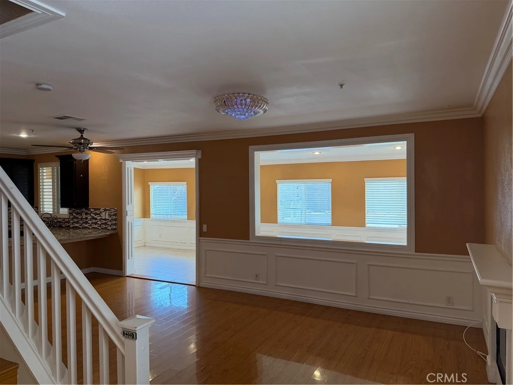 Interior 2