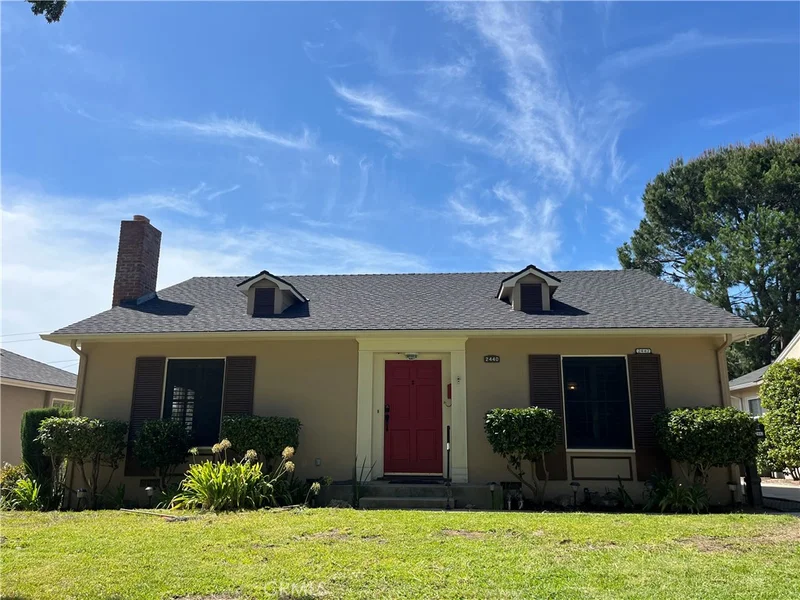 Photo 2 of 2440 Queensberry Road
