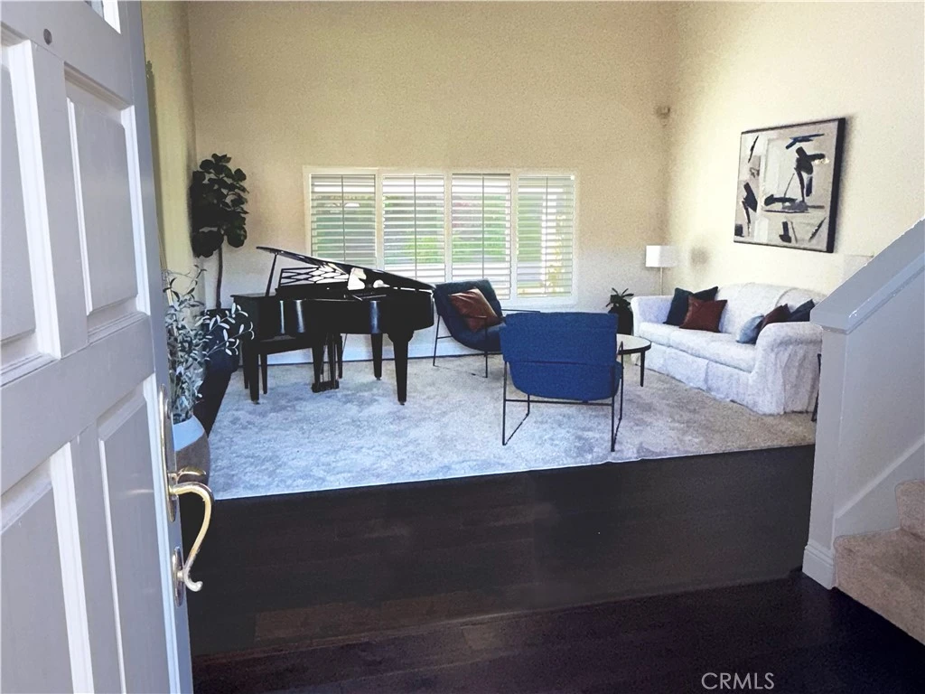 Interior 2