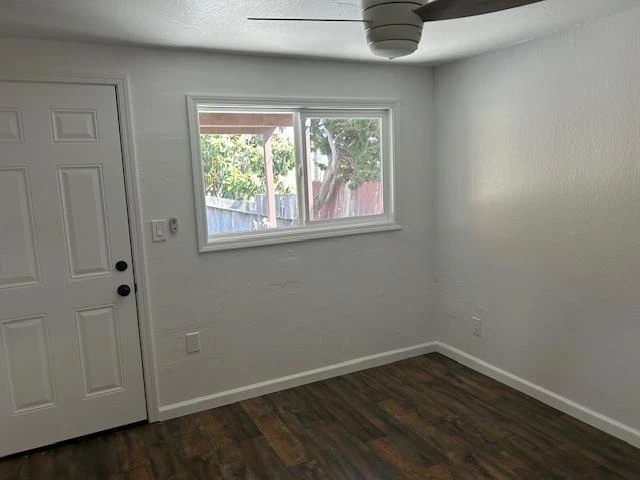Interior 4