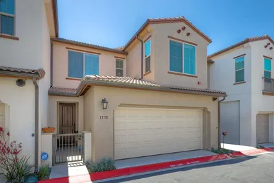 1715 Crabapple Way
