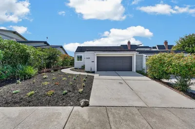 2428 Hastings Drive