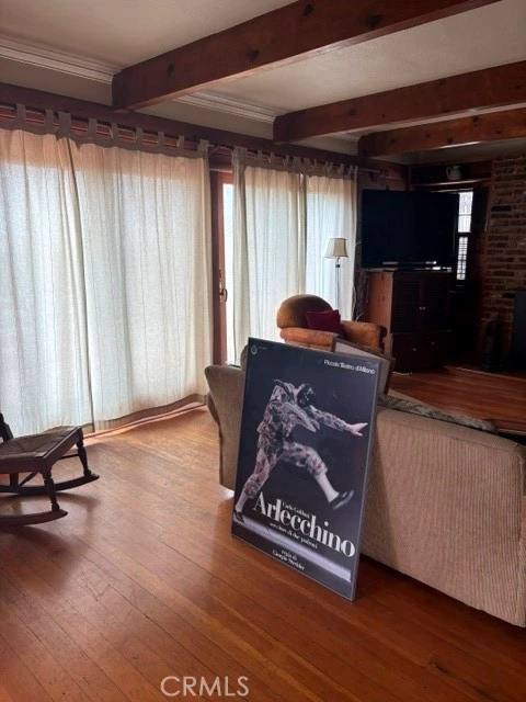 Interior 2