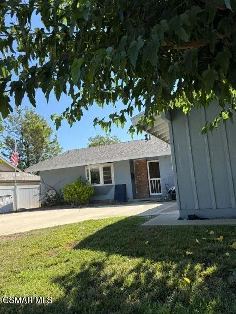 Photo 2 of 204 Knollwood Drive