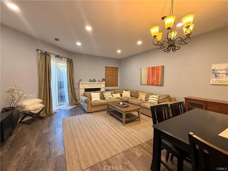 Photo 2 of 24337 Val Verde Court