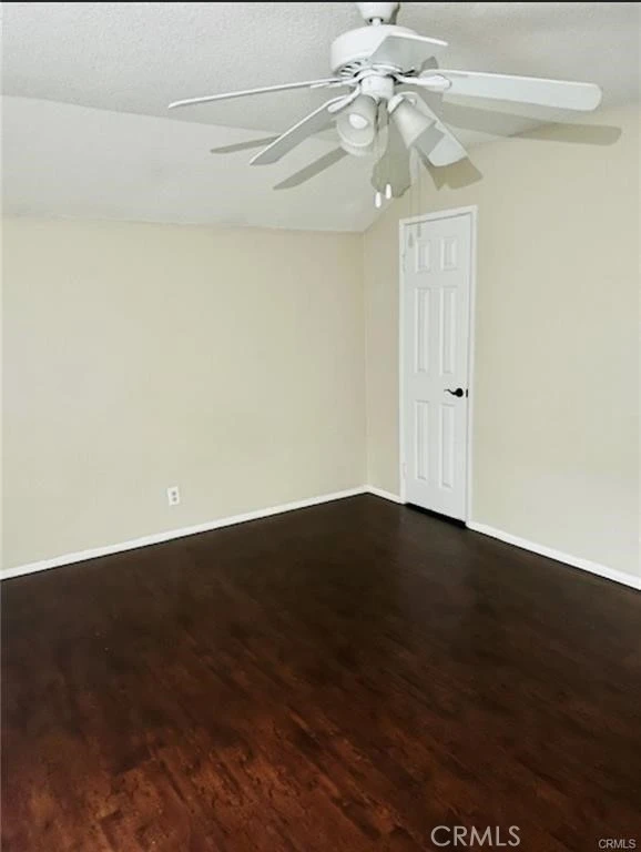 Interior 4