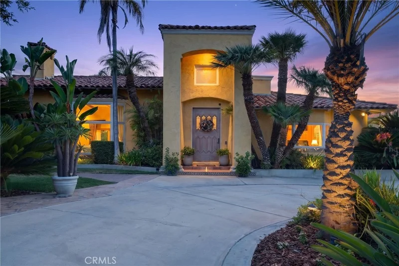 Photo 2 of 11530 Terracina Boulevard