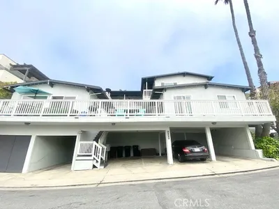 111 Santa Ana # 5