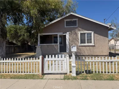 25084 Court Street photo 2