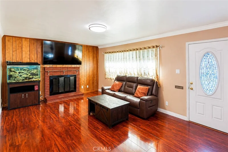Photo 2 of 13122 Birchwood Street