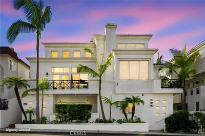 716 Manhattan Beach Boulevard photo 2