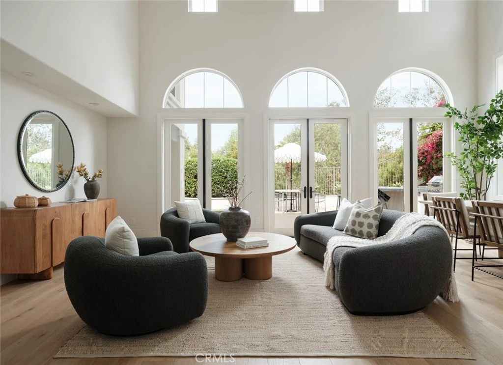 Interior 2
