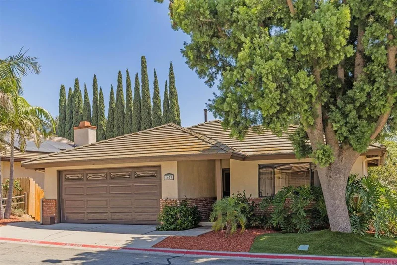 Photo 2 of 1679 Madrone Glen