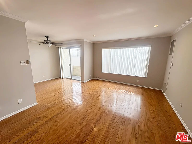 Photo 2 of 1323 S Carmelina Avenue 104