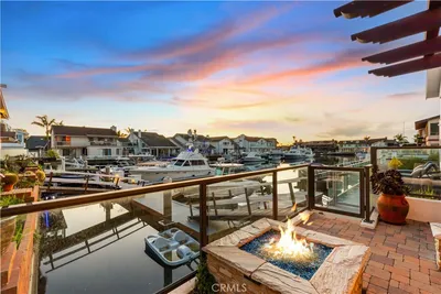 16455 Ladona Circle, Huntington Beach, CA 92649