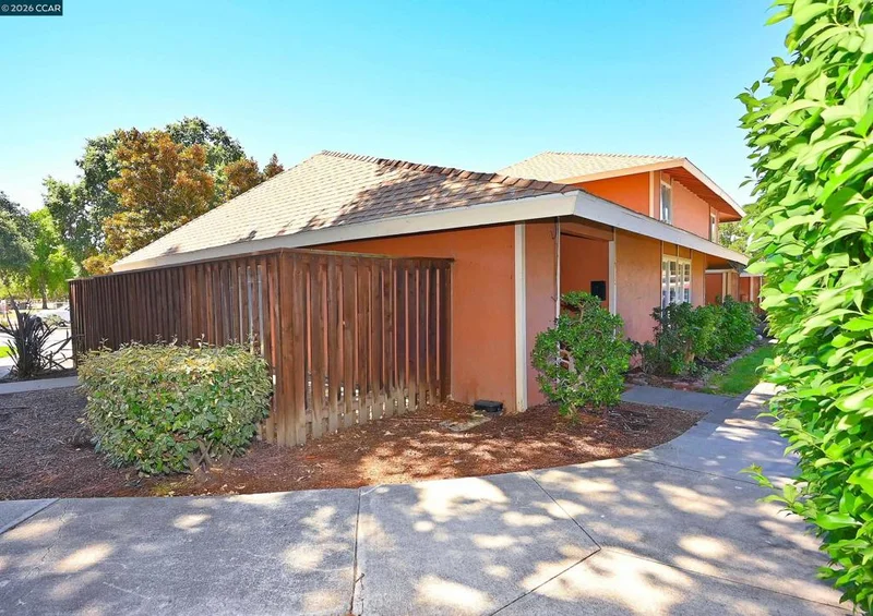 Photo 2 of 2099 Olivera Rd A