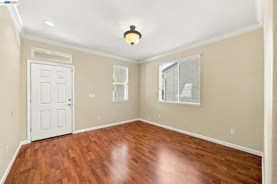 2401 Coffeeberry Road photo 2