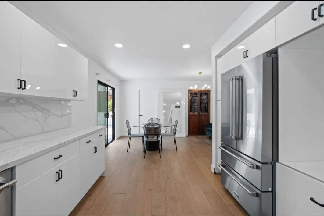 Interior 2