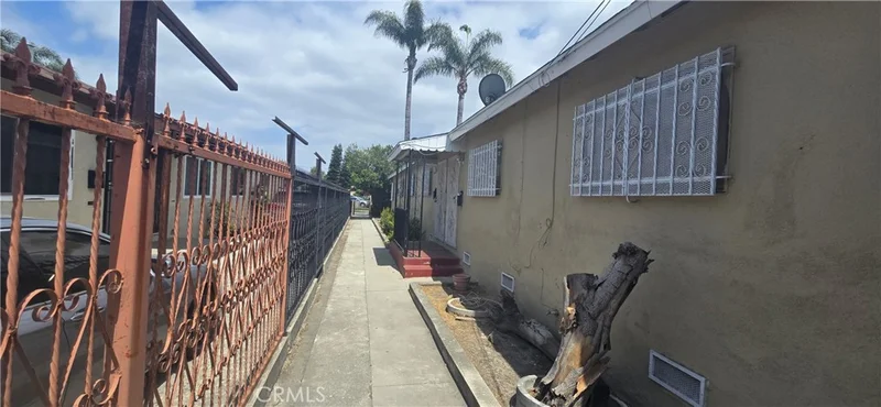 Photo 2 of 1717 N Alhambra Avenue N B
