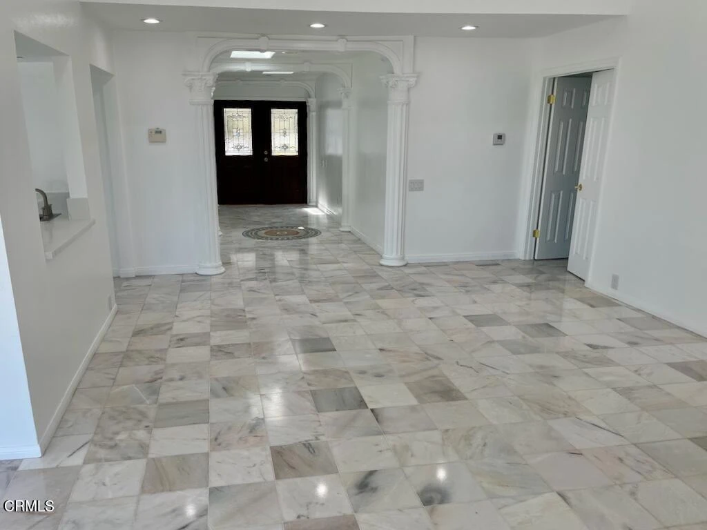 Interior 2
