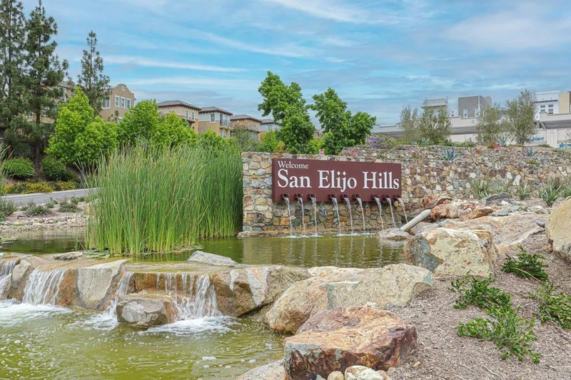 1382 Dandelion Way